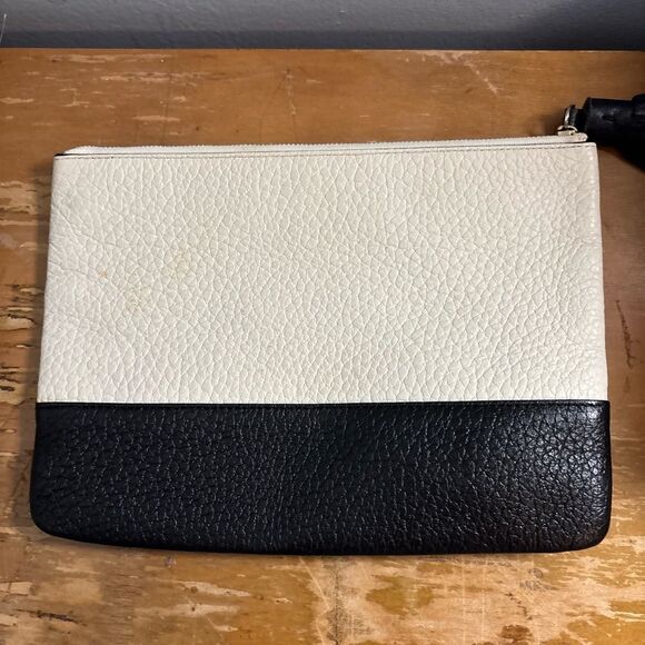 Kate Spade Gia Black and Cream Clutch with Tassel Accent EUC - Picture 4 of 5